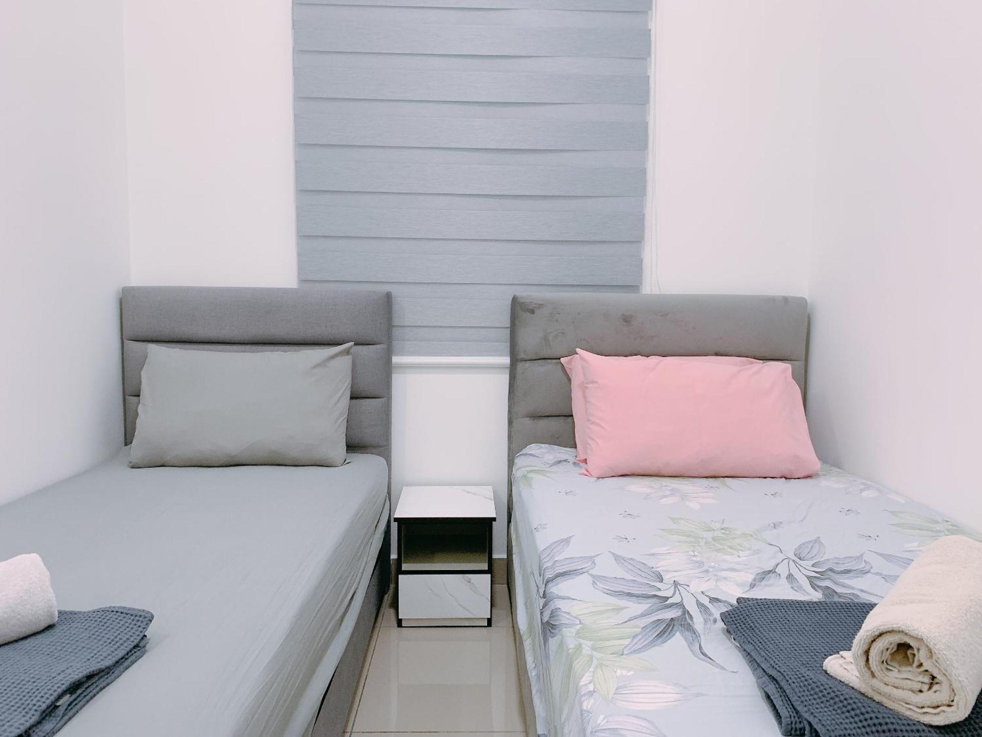 Apartment Amber Cove Impression By Dawn Free Netflix Malacca