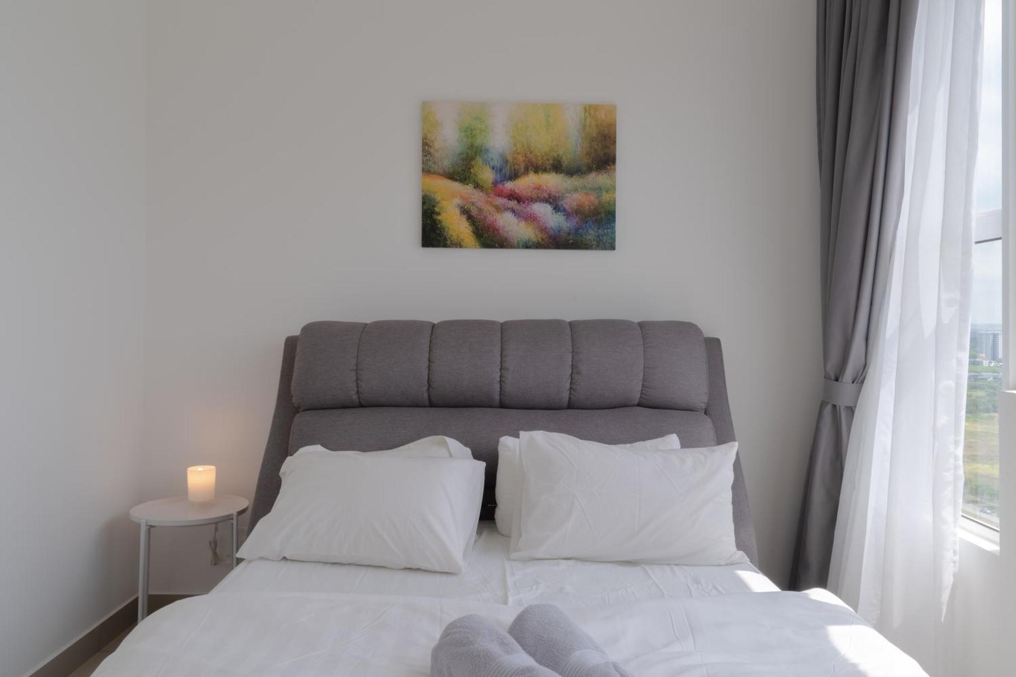 Amber Cove Impression By Dawn Free Netflix Apartment *