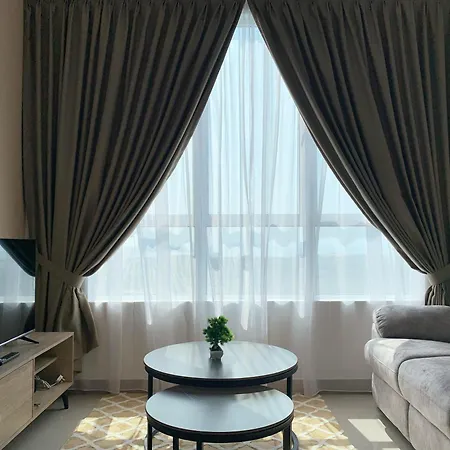 Amber Cove Impression City Melaka By Dawn Stay Free Netflix Room photo