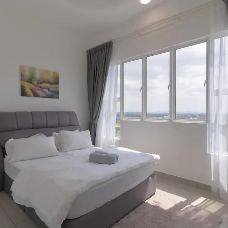 Amber Cove Impression City Melaka By Dawn Stay Free Netflix Room photo
