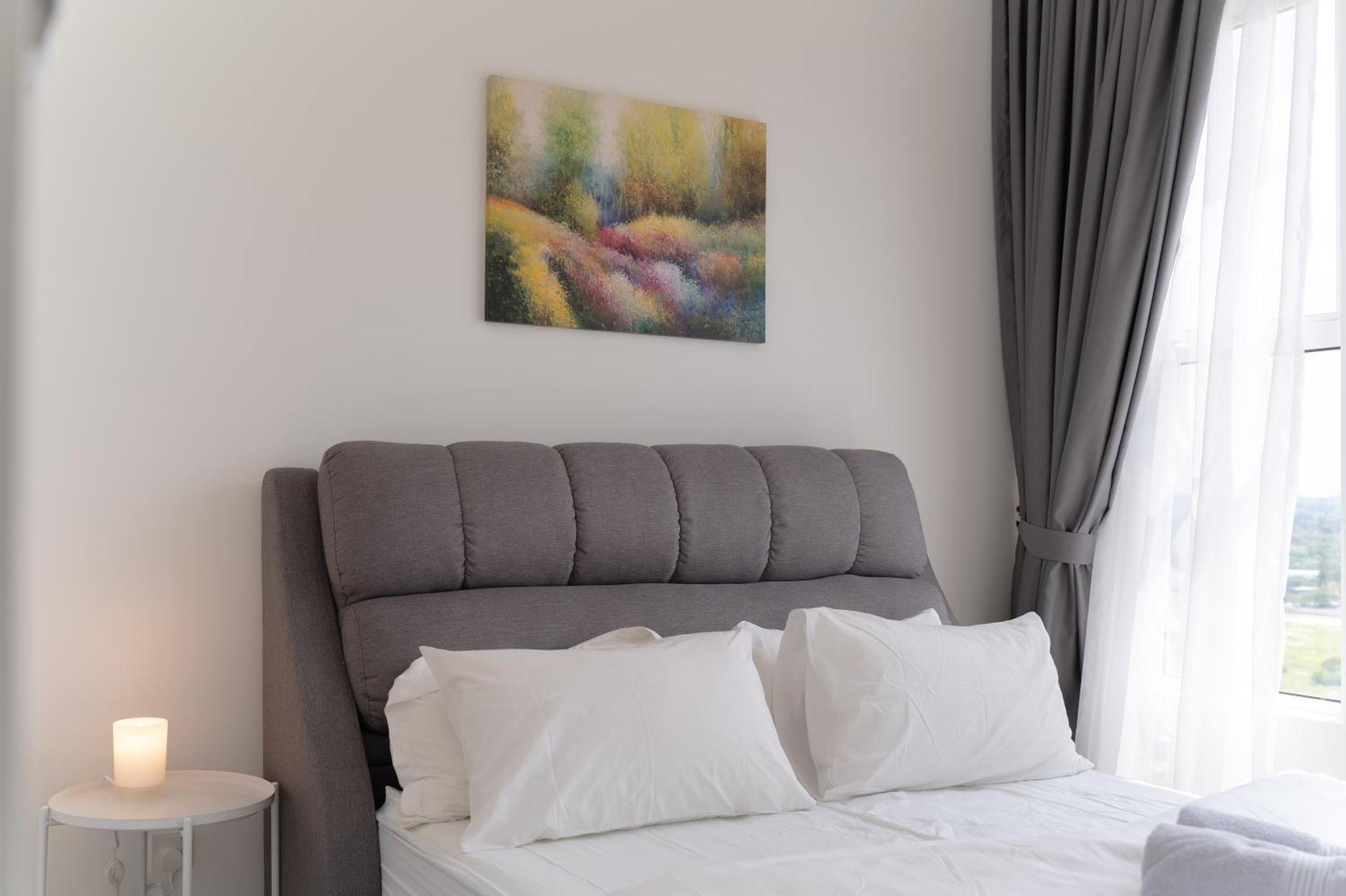 Amber Cove Impression By Dawn Free Netflix Apartment